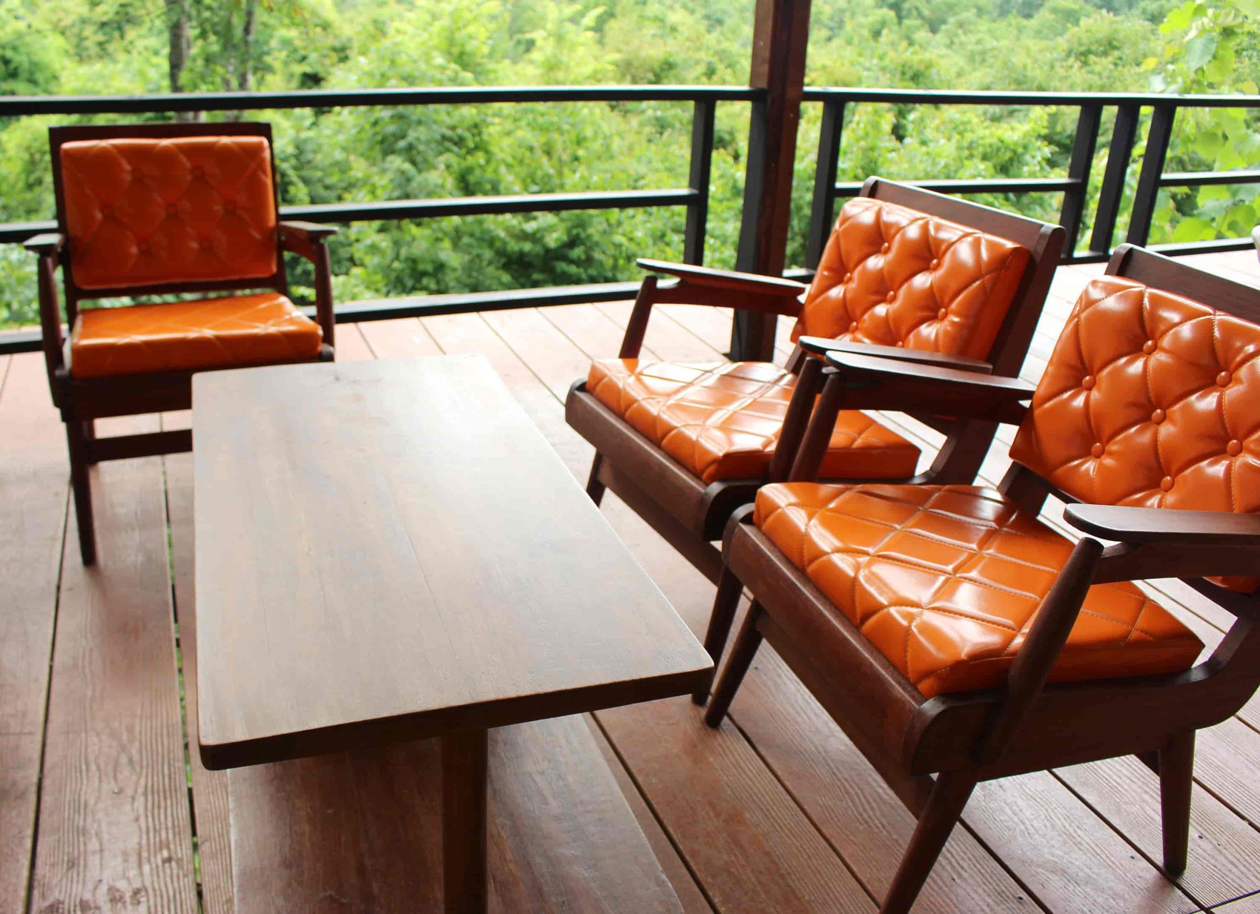 مبلمان اداری مخصوص فضای باز